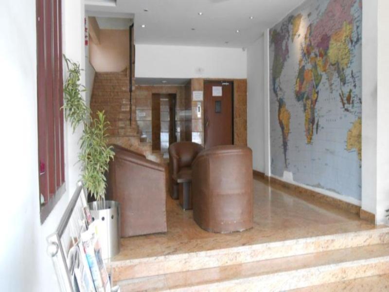 Kings Crown Vip Road Hotel Calcutá Exterior foto
